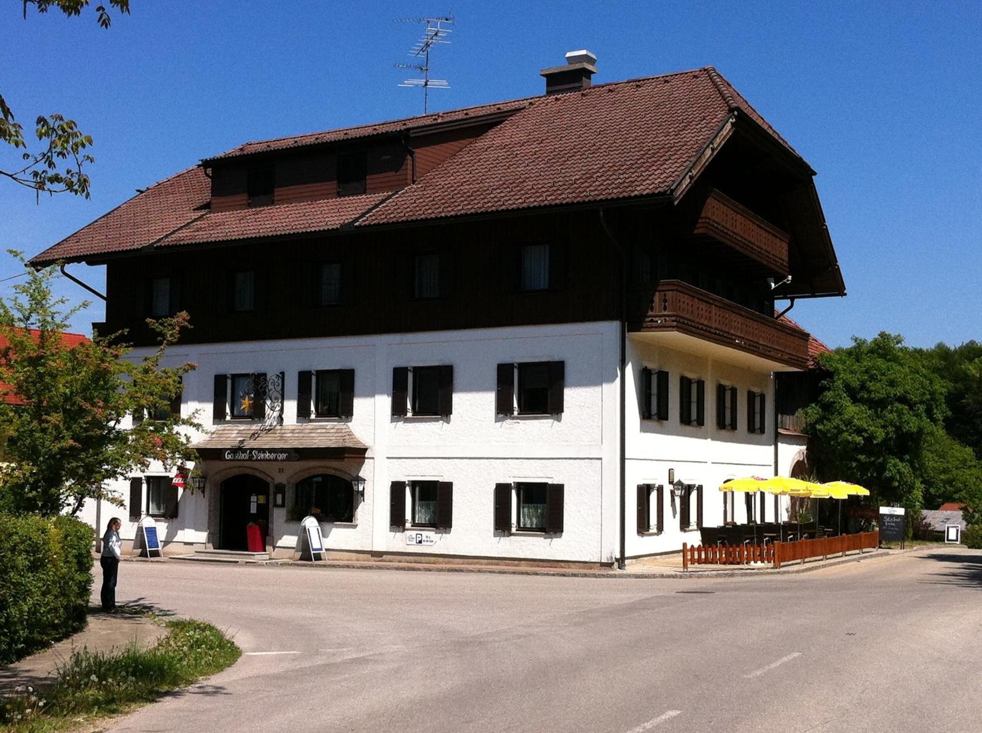 Gasthof Pension Steinberger แซงต์ท กิอร์เกน อิม อัทเทอร์เกา ภายนอก รูปภาพ