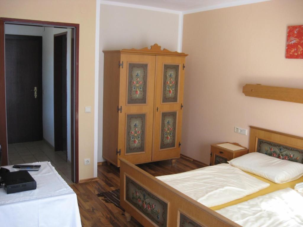 Gasthof Pension Steinberger แซงต์ท กิอร์เกน อิม อัทเทอร์เกา ภายนอก รูปภาพ